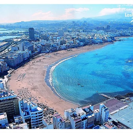 Daire Lujan Playa Canteras *