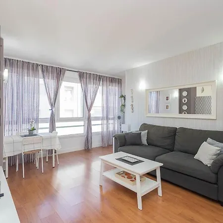 Lujan Playa Canteras Daire *